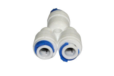 1/4 &quot;Tabung Aksesoris Pemurni Air K702 / K706 Tee Bersama Y Bentuk Konektor Cepat pemasok